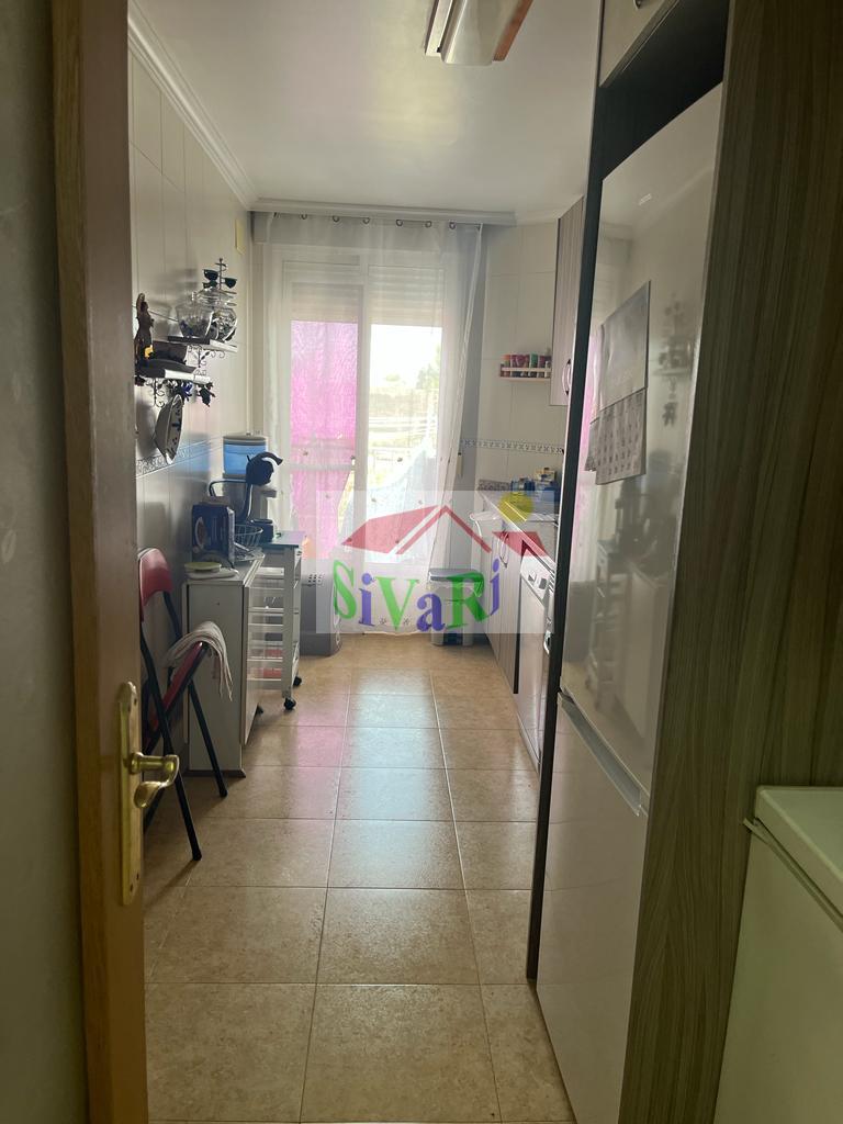 For sale of flat in Blanca