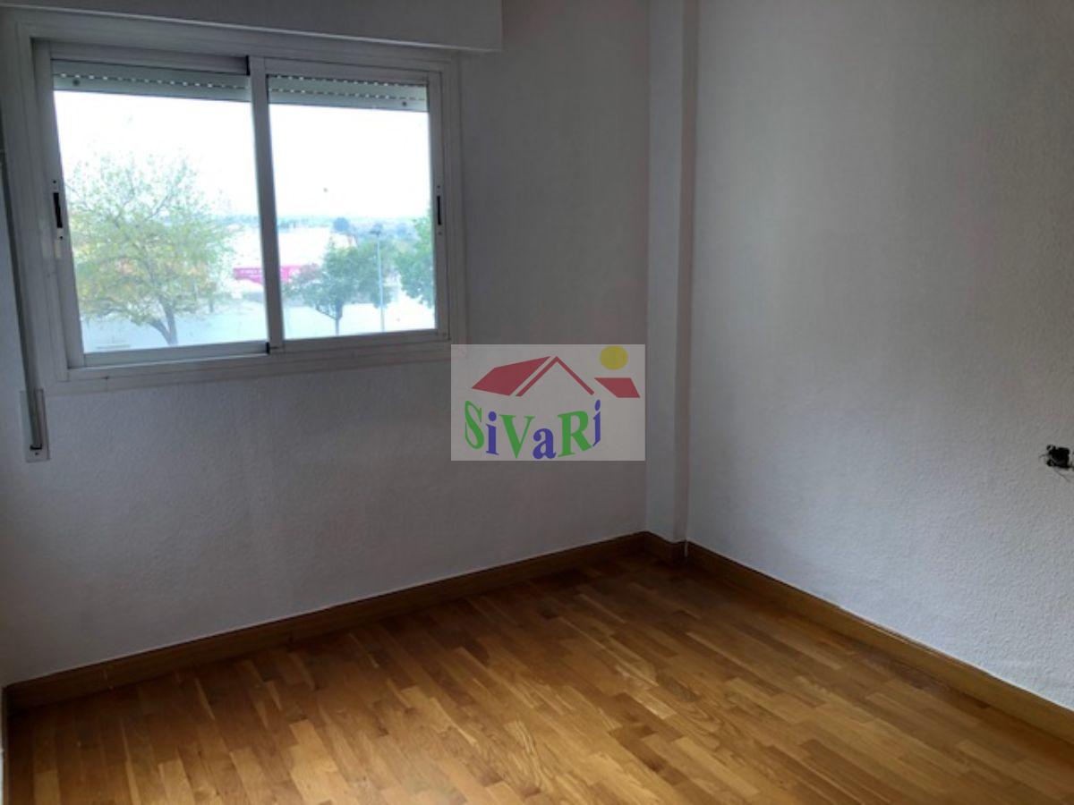 For sale of flat in Lorquí