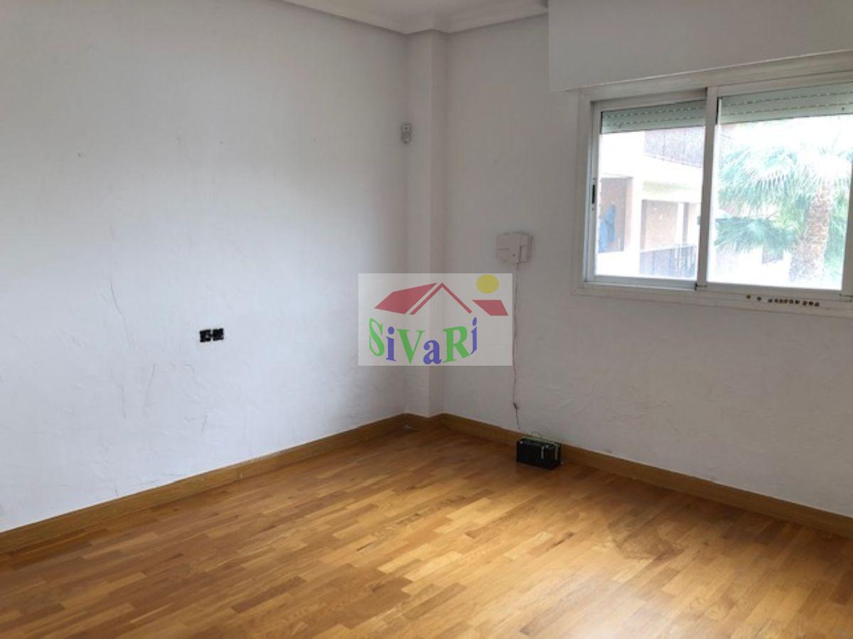 For sale of flat in Lorquí