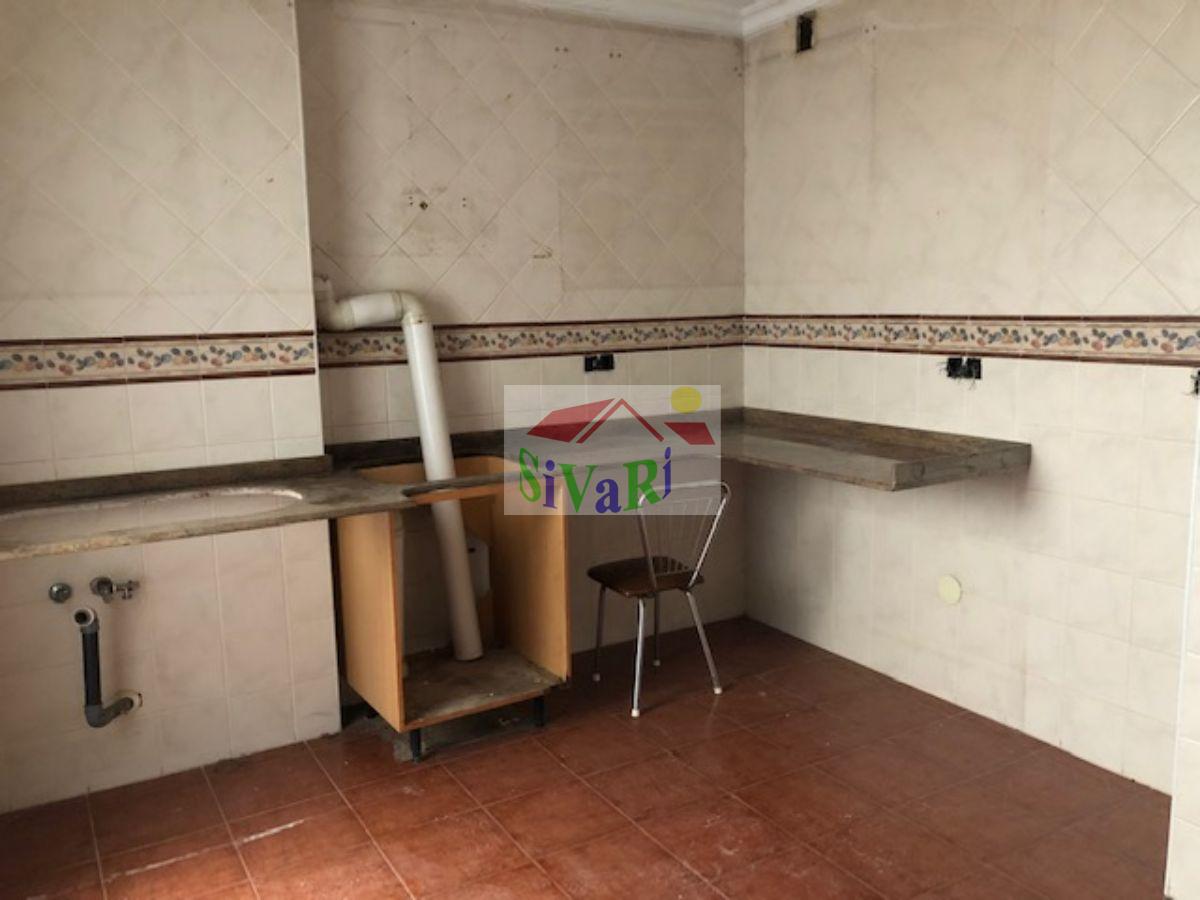 For sale of flat in Lorquí
