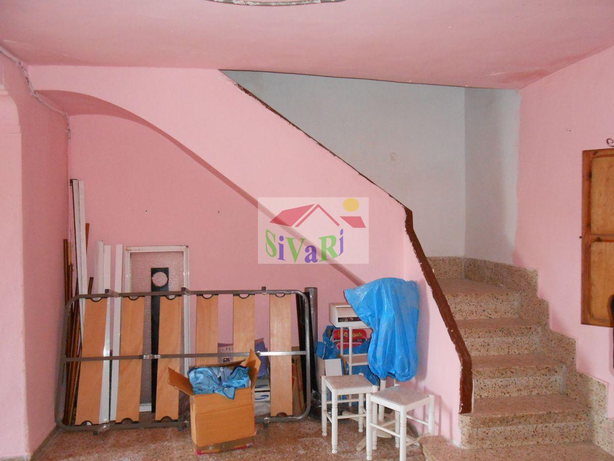 For sale of house in Abarán