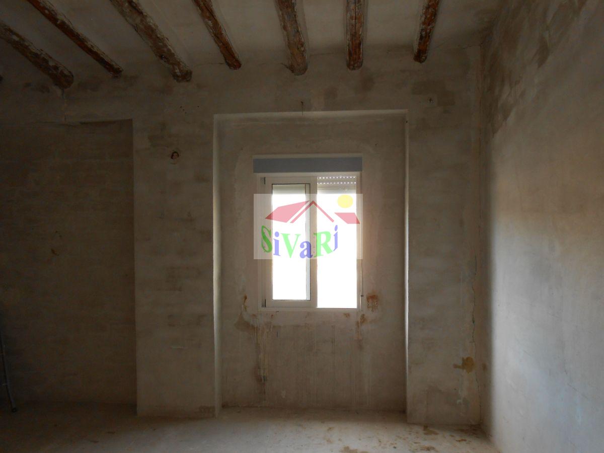 For sale of house in Abarán