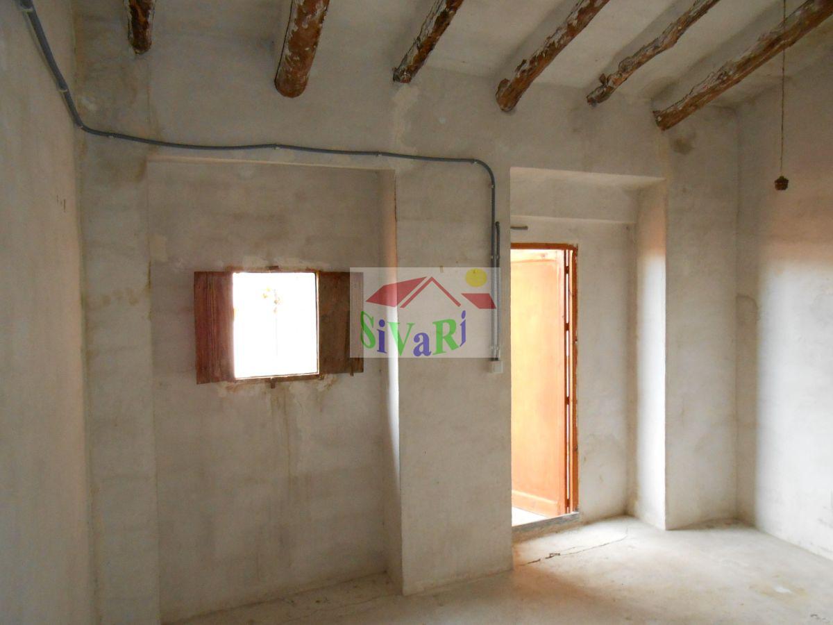 For sale of house in Abarán