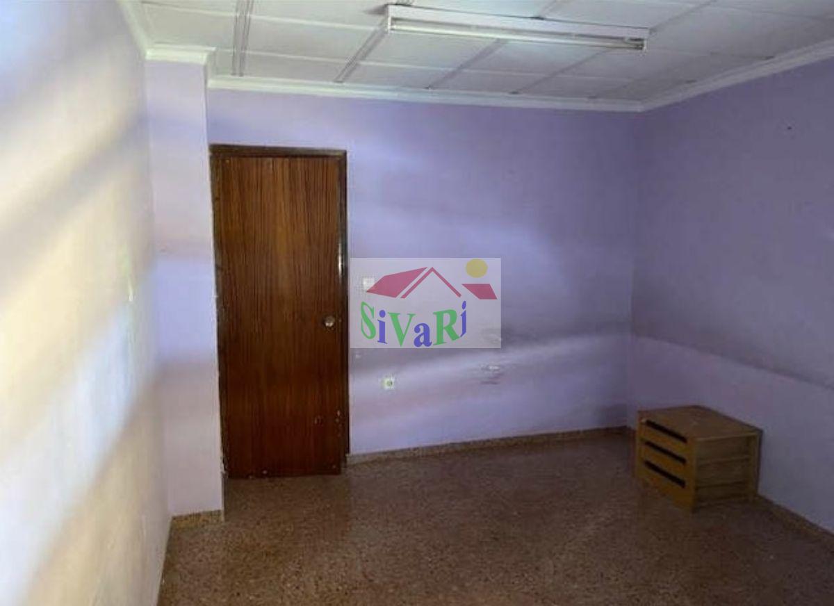 For sale of flat in Yecla