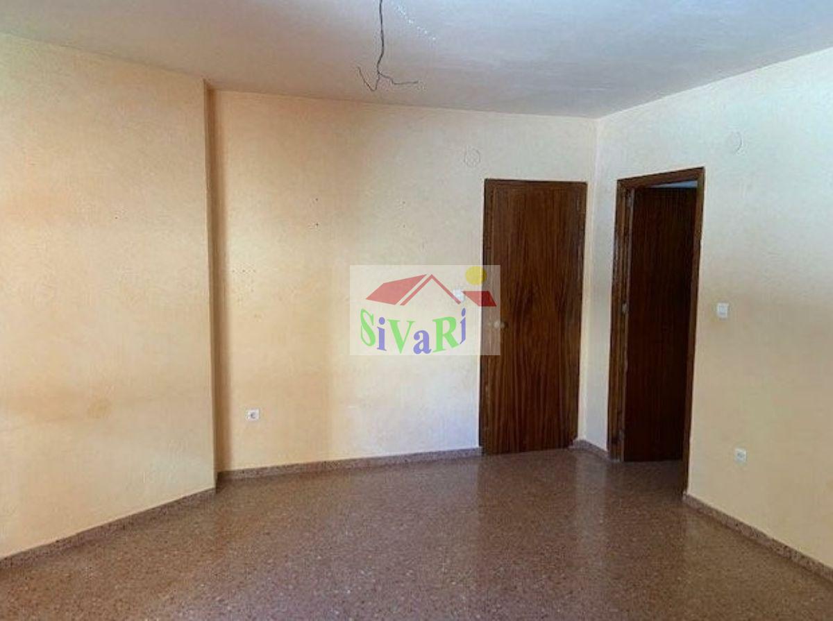 For sale of flat in Yecla