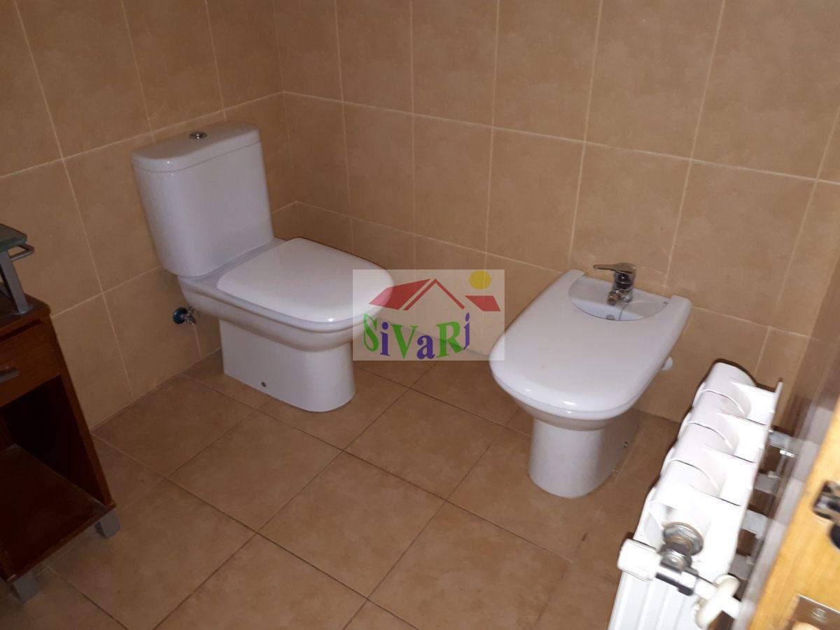 For sale of flat in Yecla