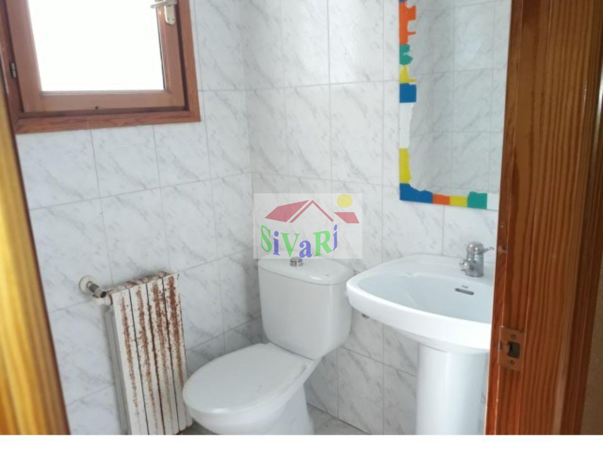 For sale of flat in Yecla