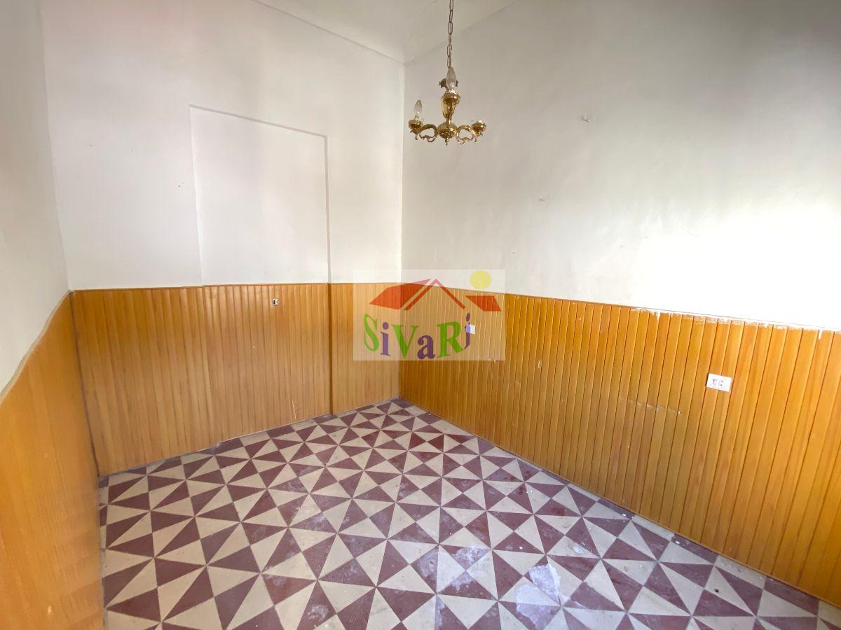 For sale of house in Abarán