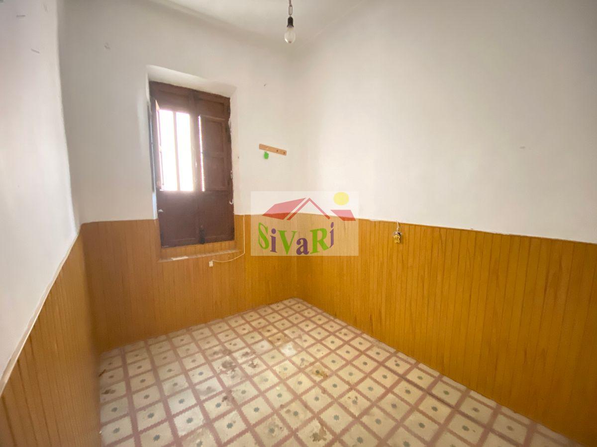 For sale of house in Abarán