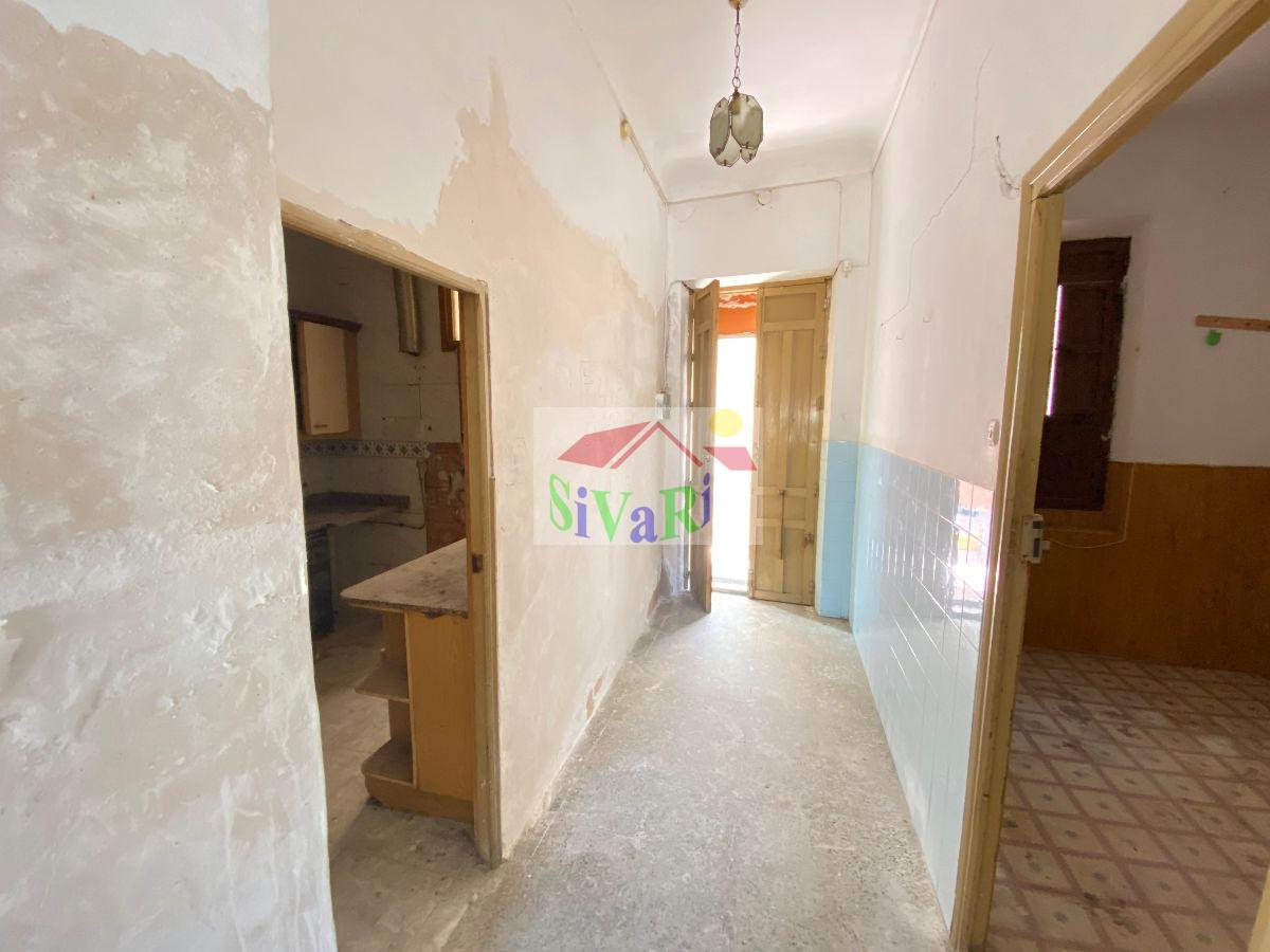 For sale of house in Abarán