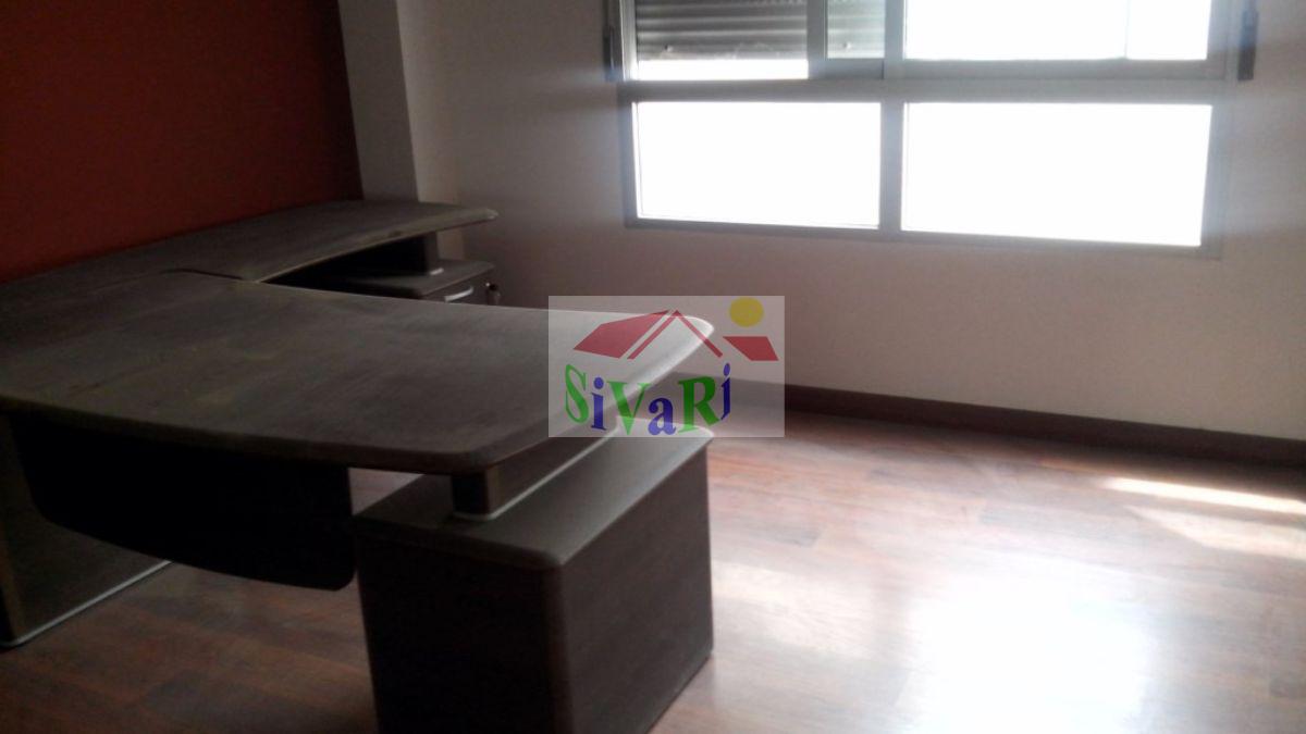 For sale of office in Cieza