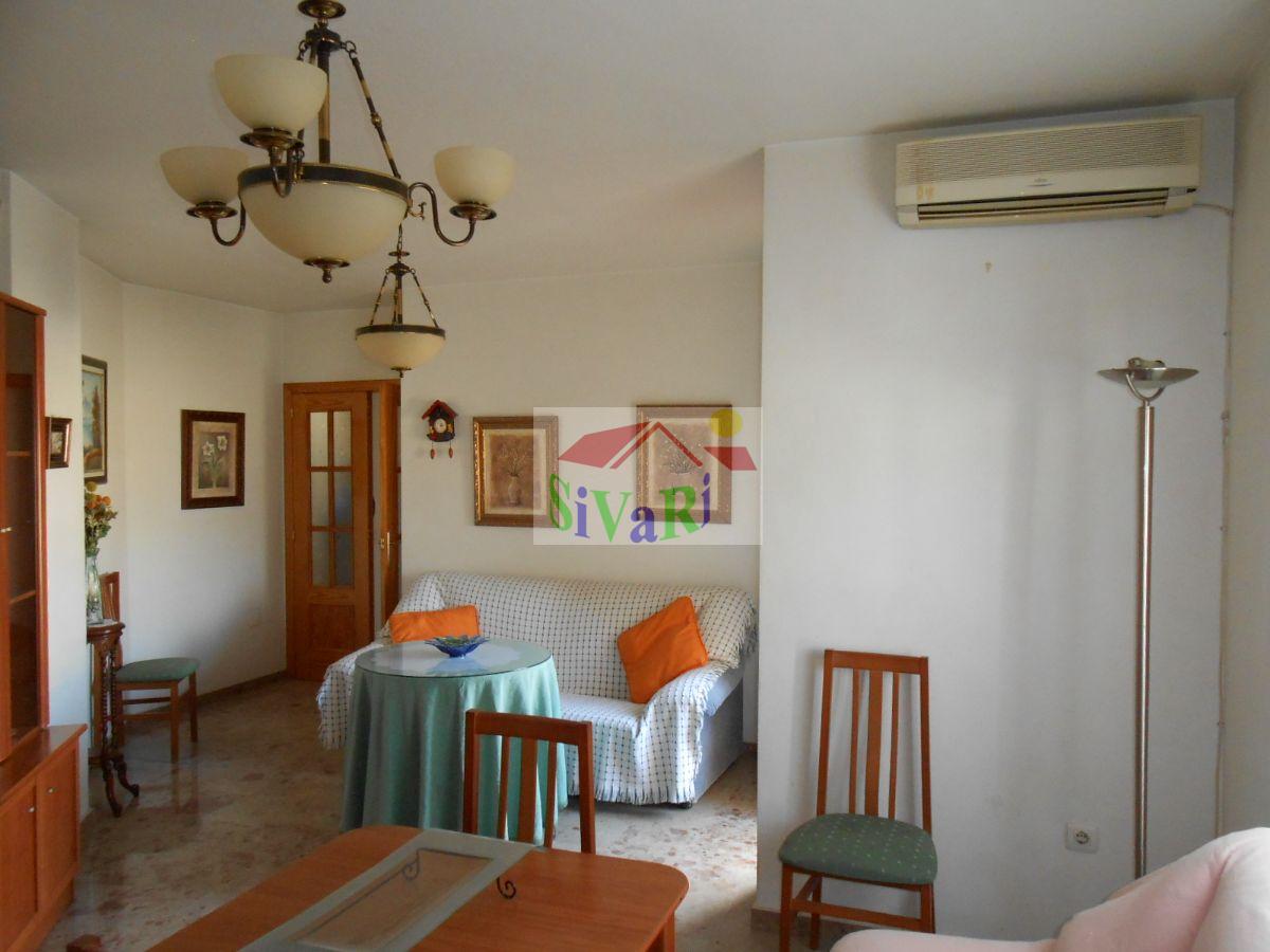 For sale of flat in Abarán