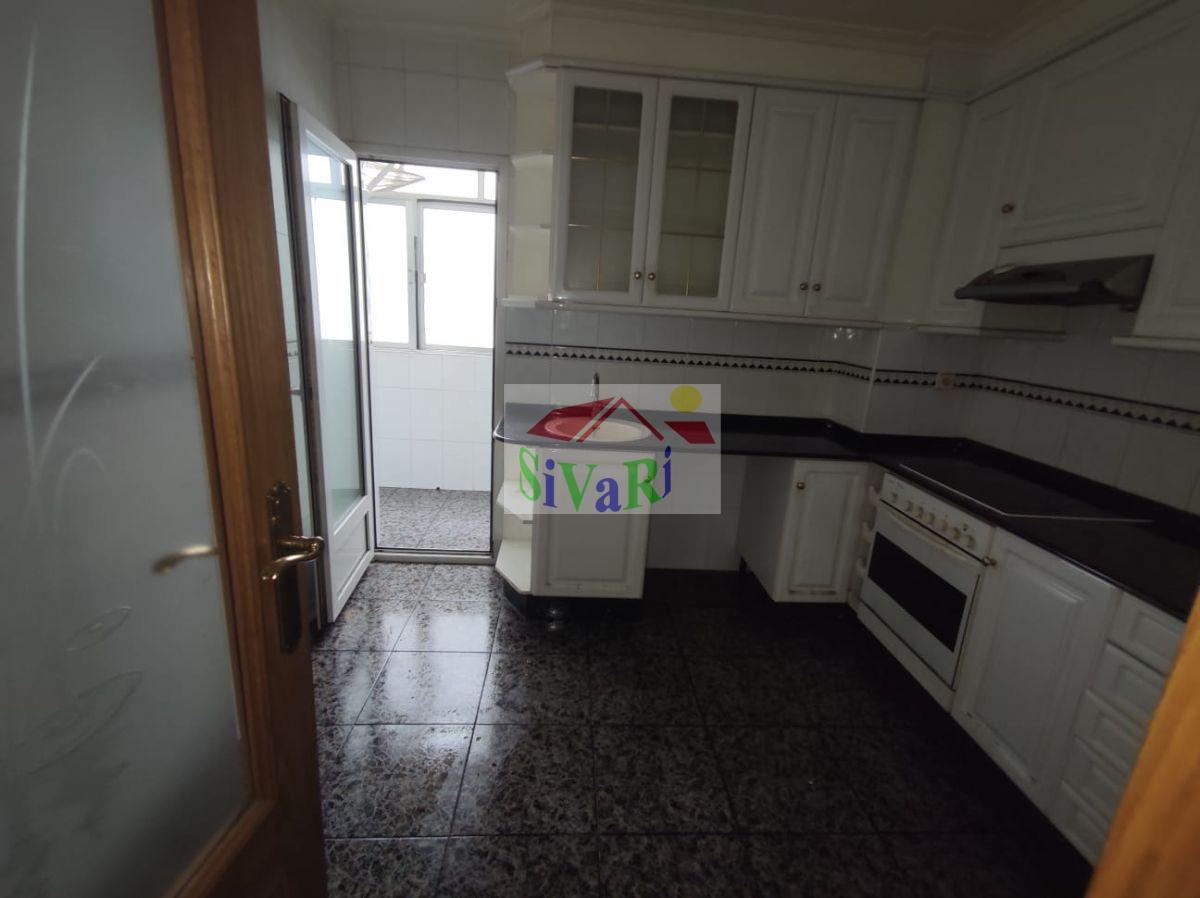 For sale of flat in Yecla