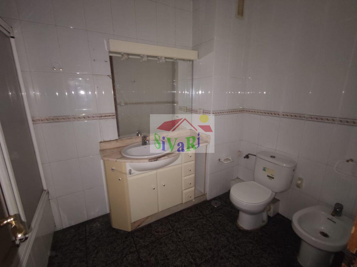 For sale of flat in Yecla