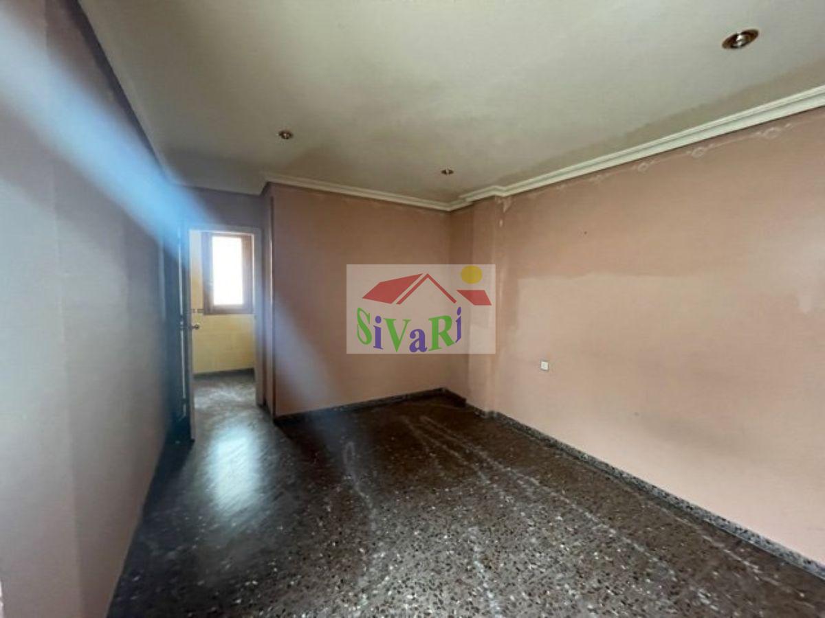 For sale of flat in Yecla