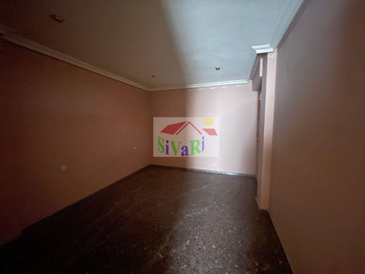 For sale of flat in Yecla