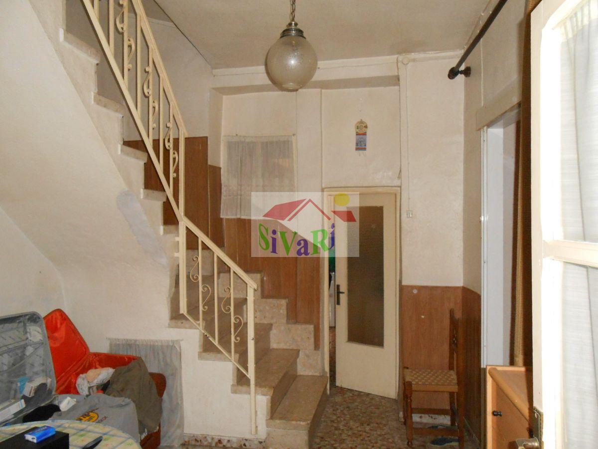 For sale of house in Abarán