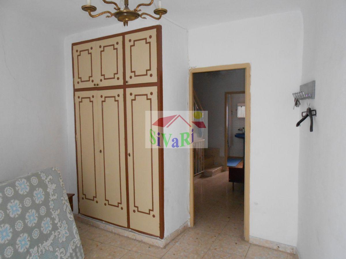 For sale of house in Abarán