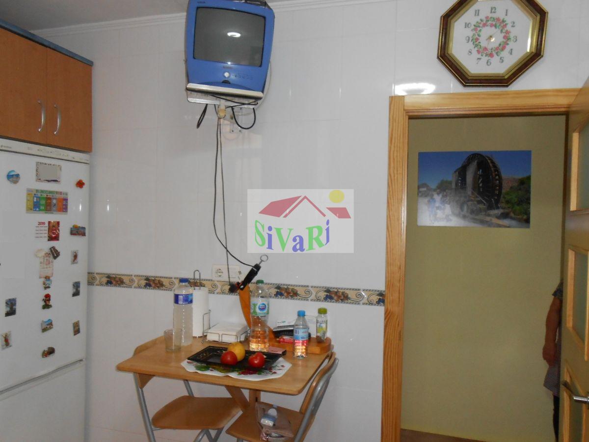 For sale of flat in Abarán