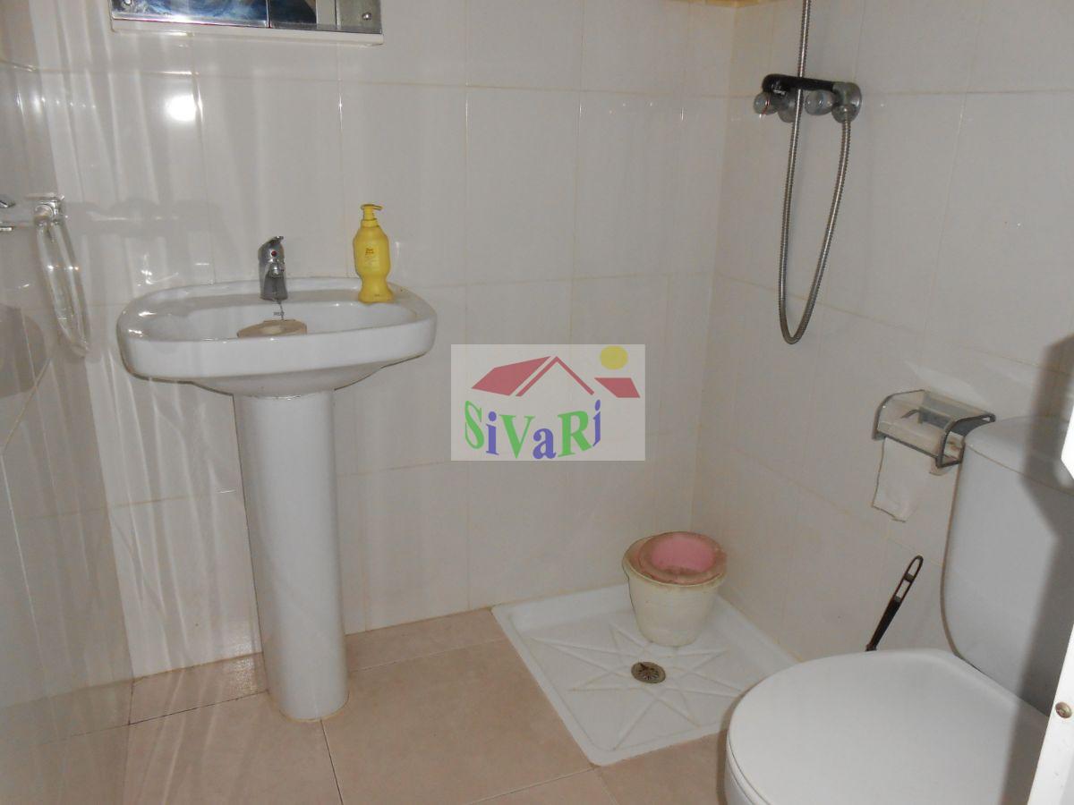 For sale of house in Abarán