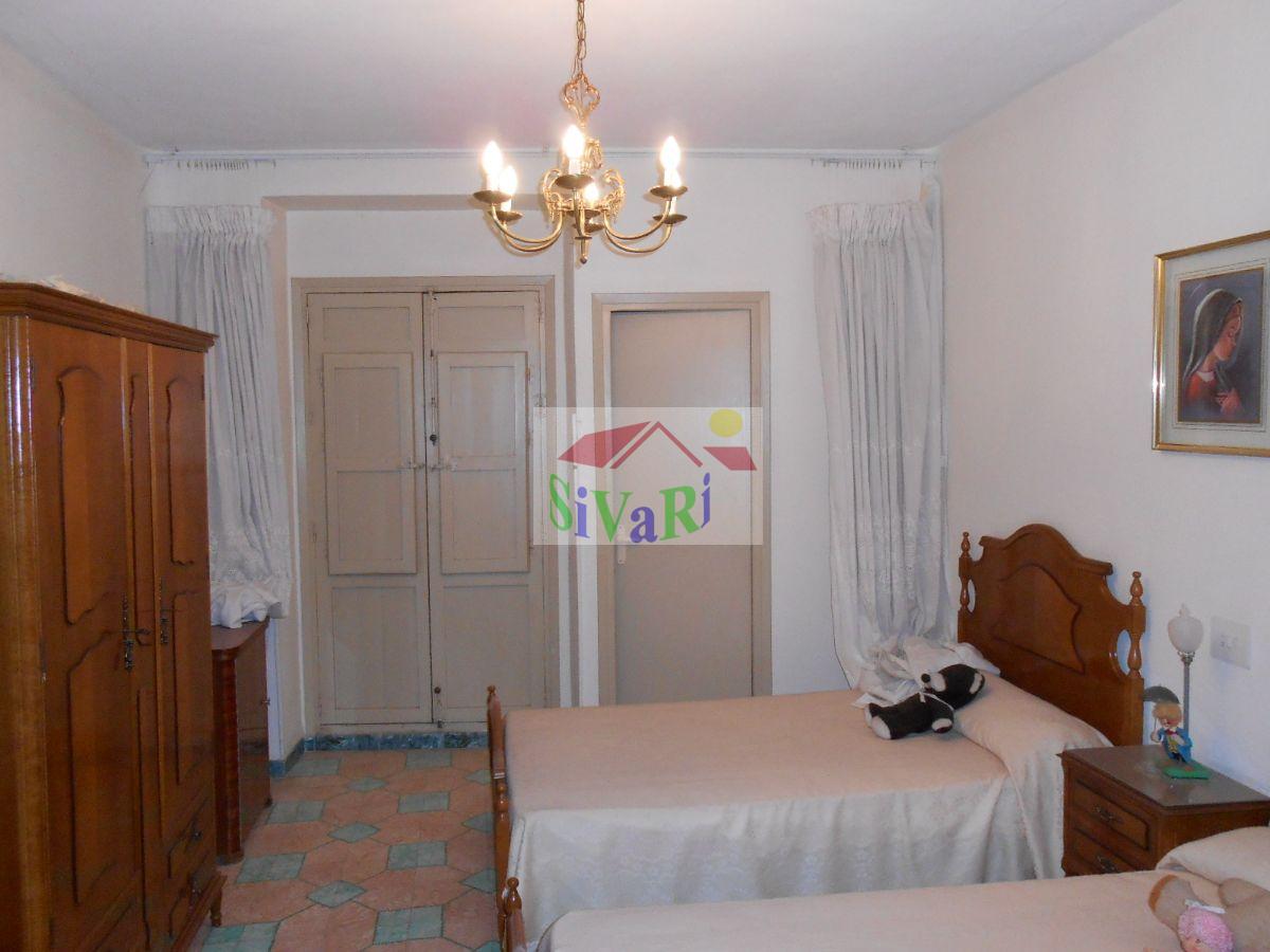 For sale of house in Abarán