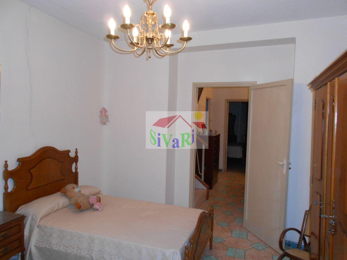 For sale of house in Abarán