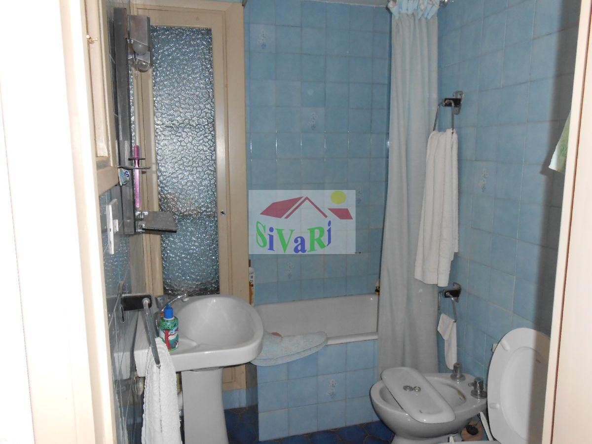 For sale of house in Abarán