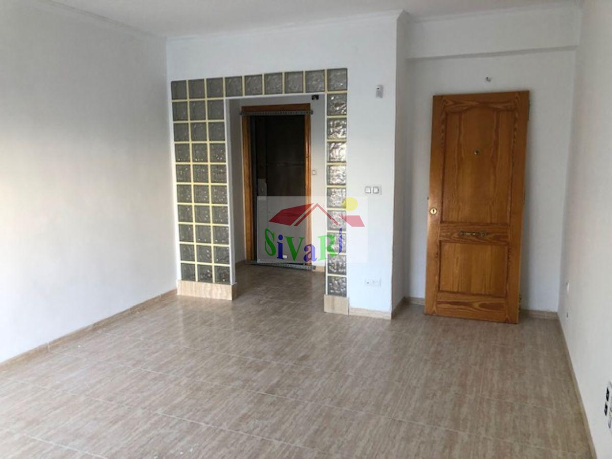 For sale of flat in Puente Tocinos