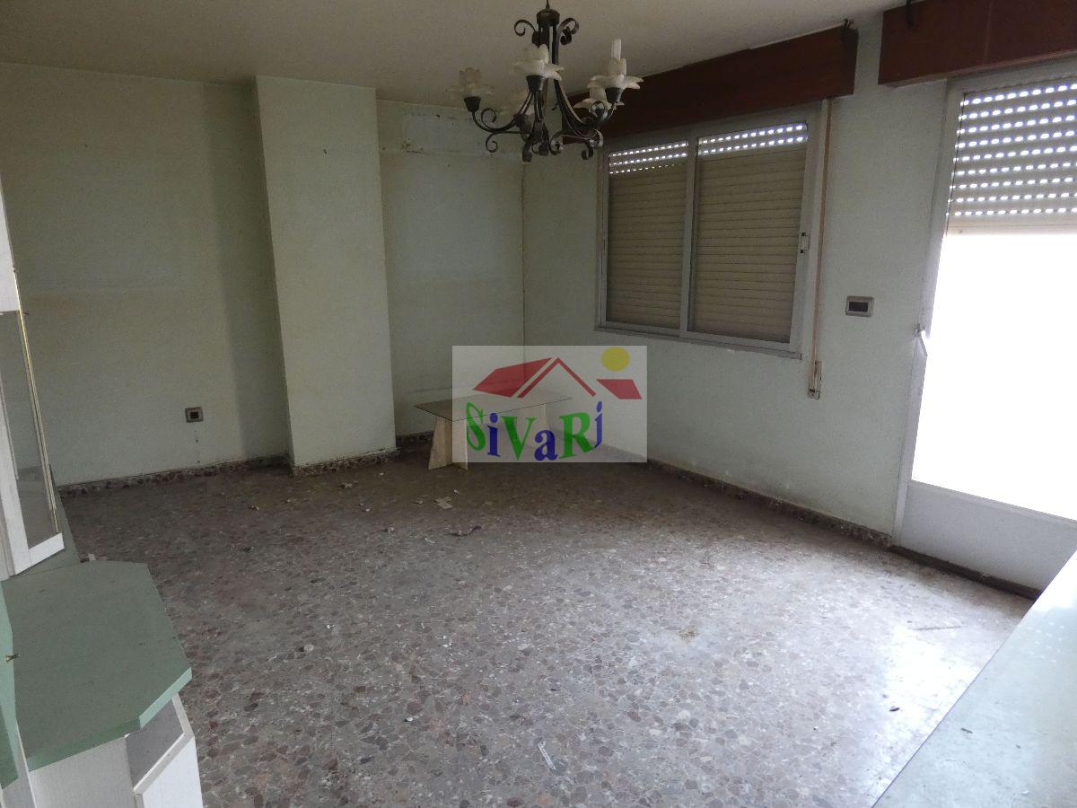 For sale of flat in Alcantarilla