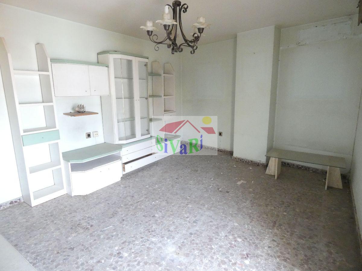 For sale of flat in Alcantarilla