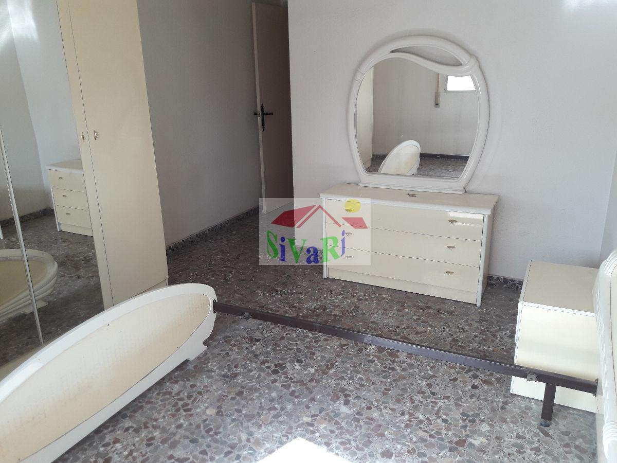 For sale of flat in Alcantarilla