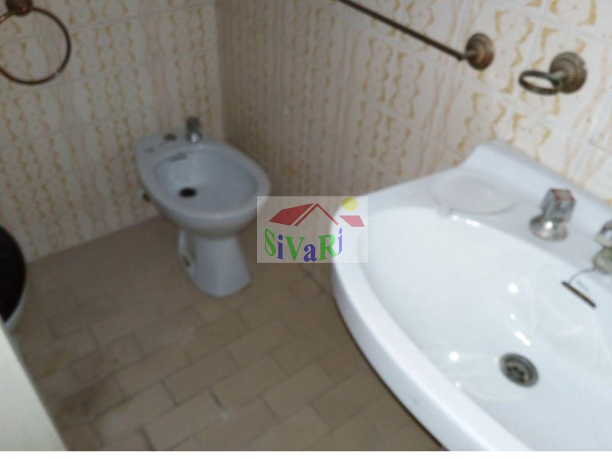 For sale of flat in Alcantarilla