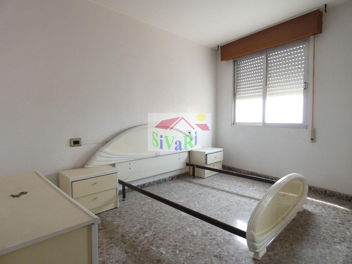 For sale of flat in Alcantarilla