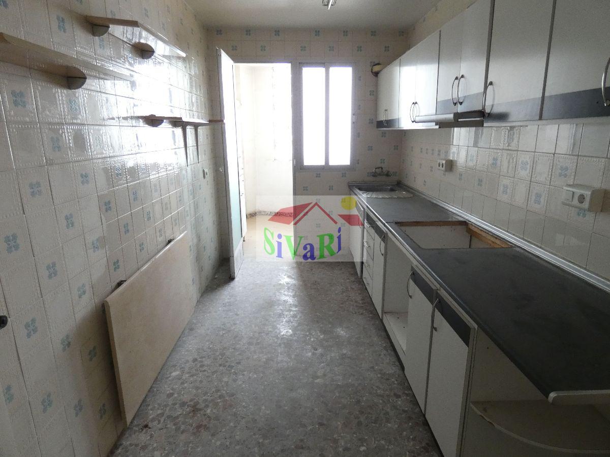 For sale of flat in Alcantarilla