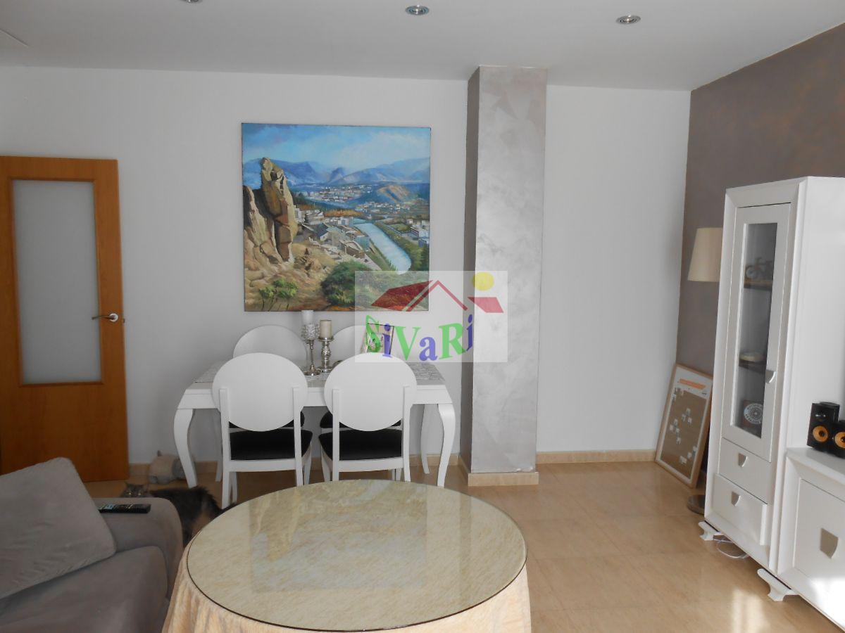 For sale of flat in Abarán
