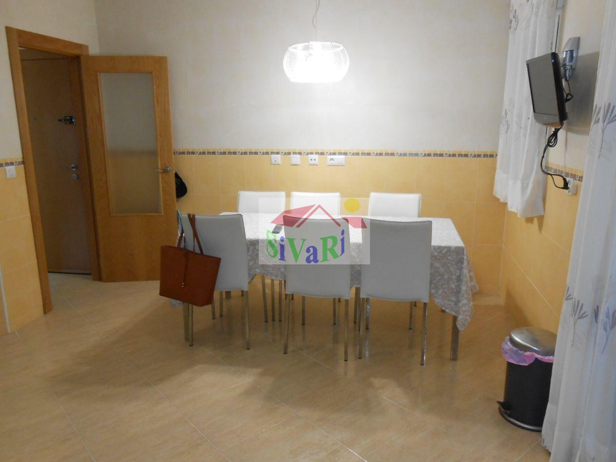 For sale of flat in Abarán