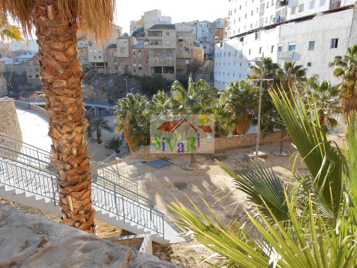 For sale of flat in Abarán