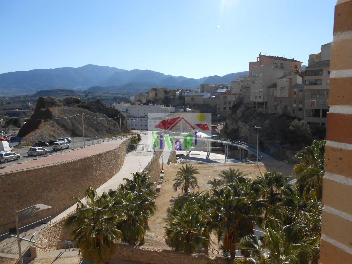 For sale of flat in Abarán