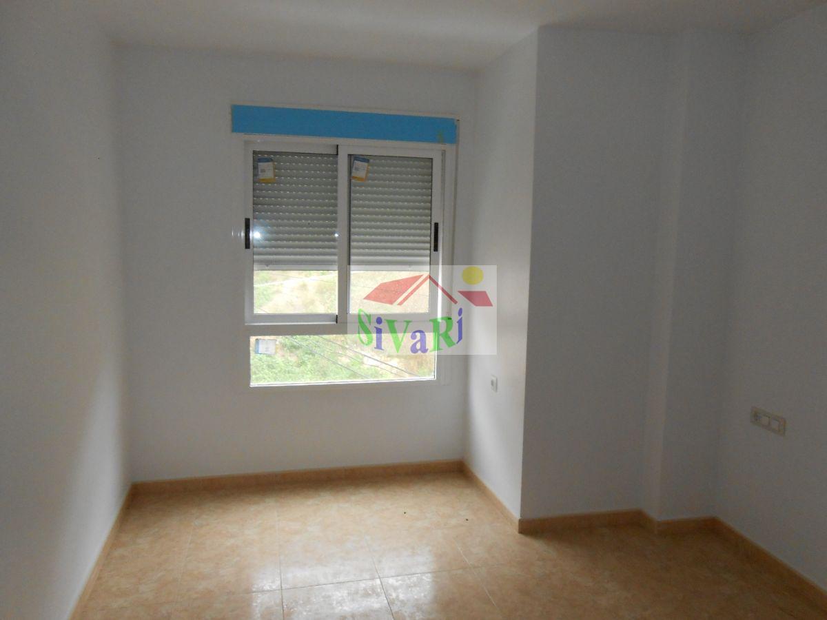 For sale of flat in Abarán