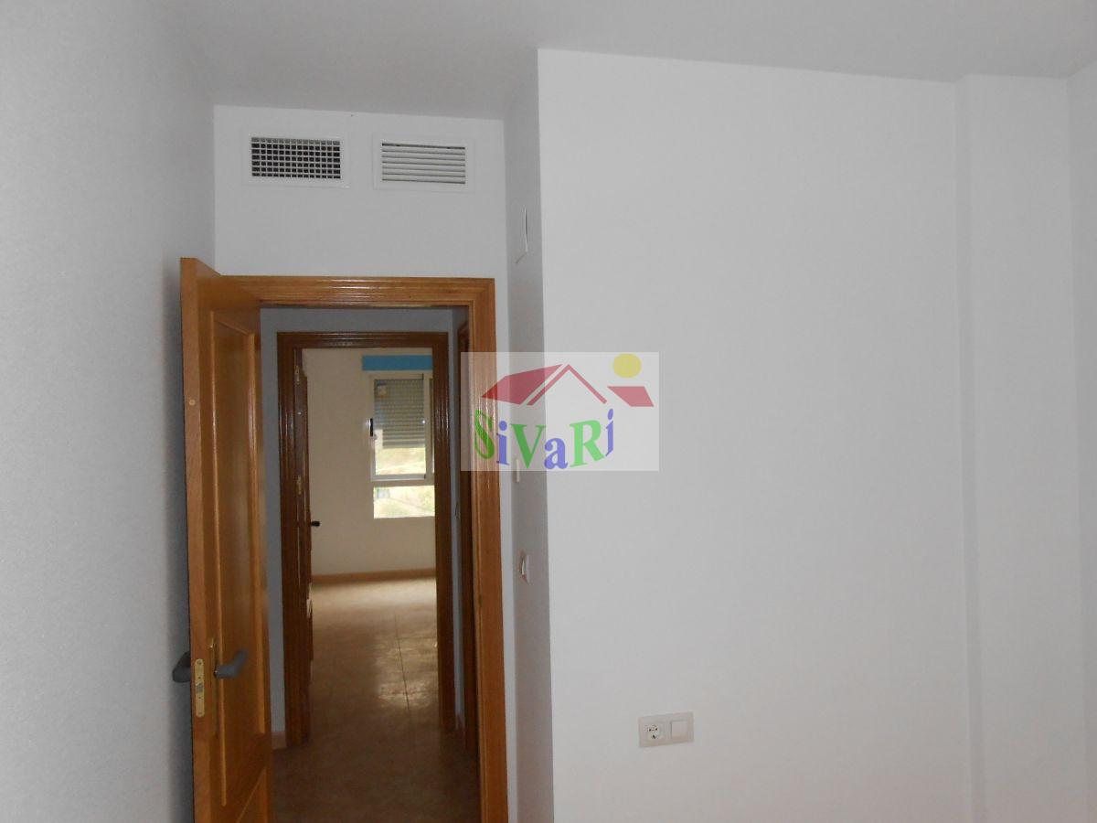 For sale of flat in Abarán