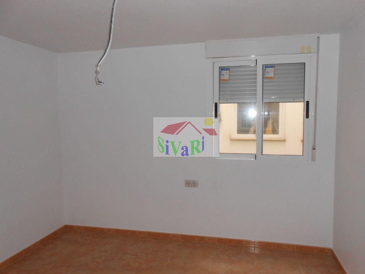 For sale of flat in Abarán