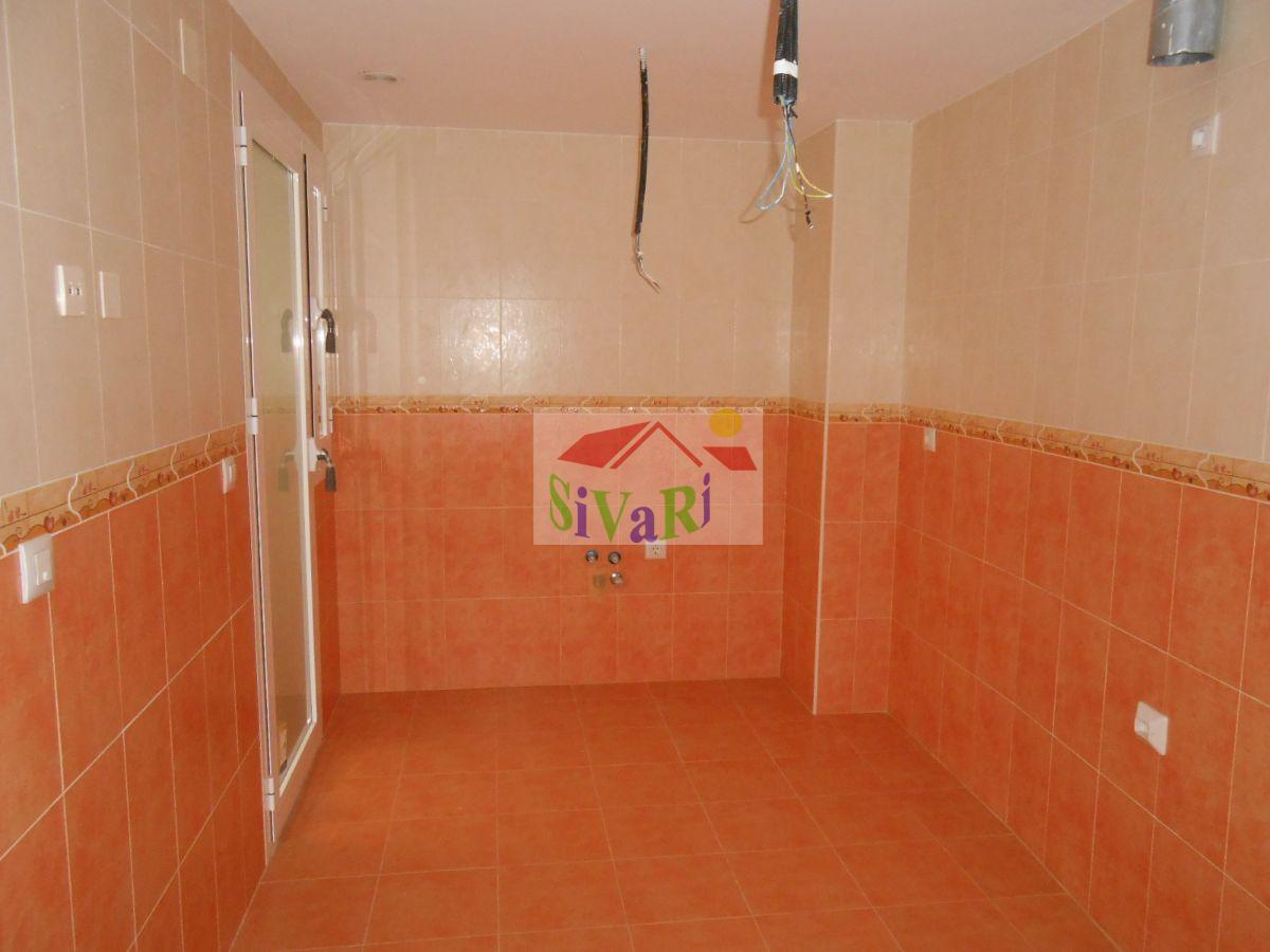 For sale of flat in Abarán