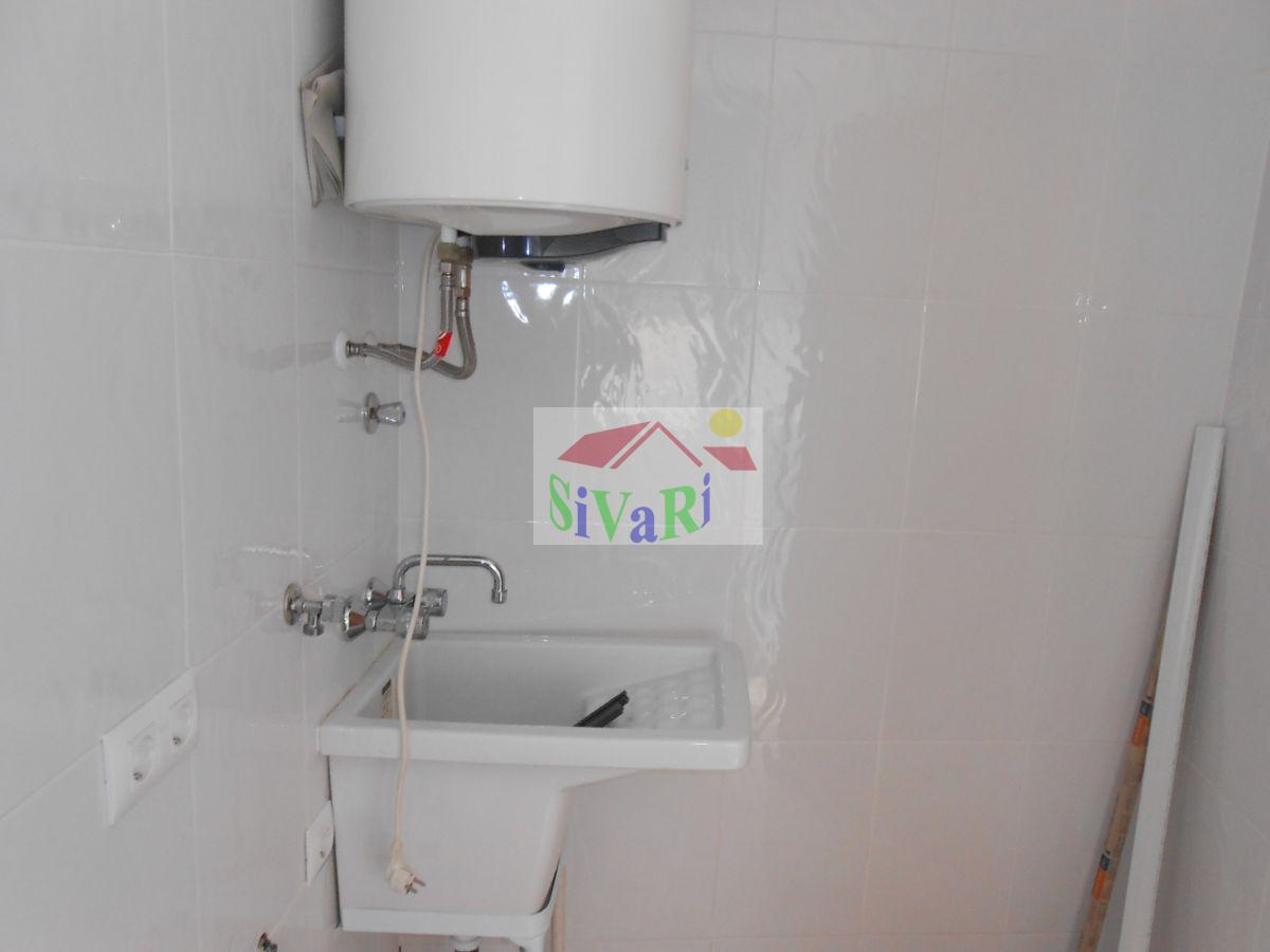 For sale of duplex in Abarán