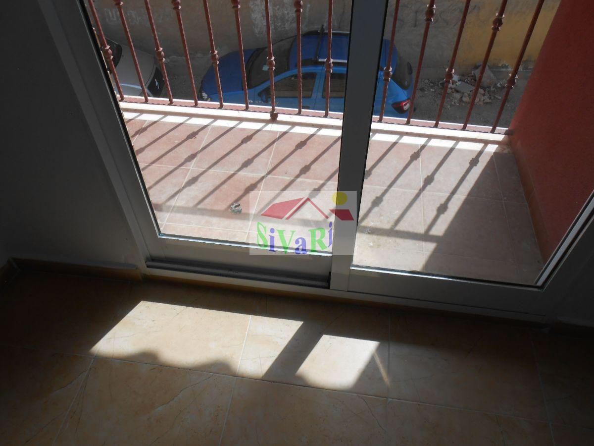 For sale of duplex in Abarán