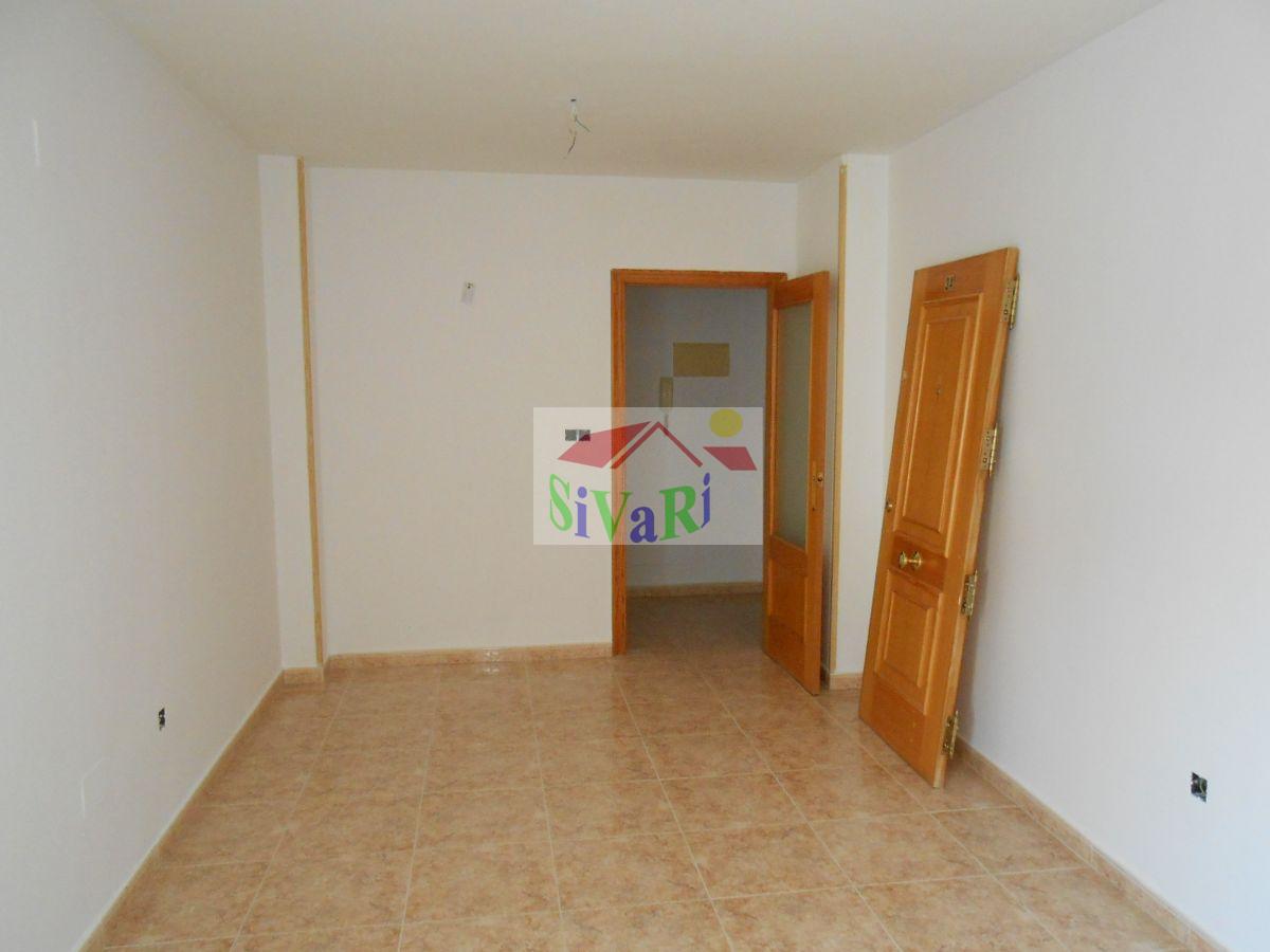 For sale of flat in Abarán