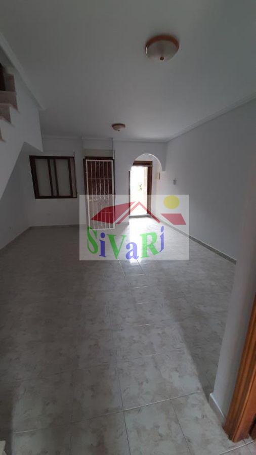 Venta de casa en Los Alcázares