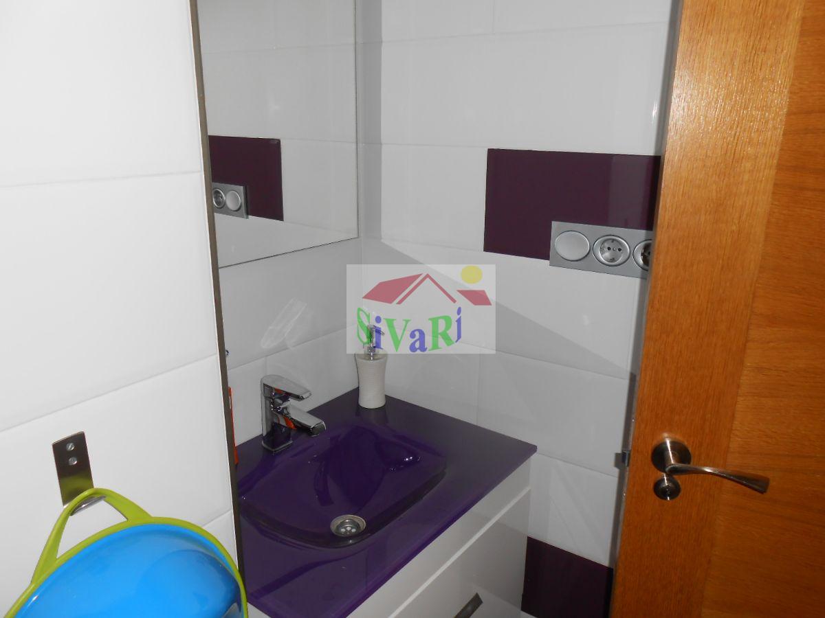 For sale of flat in Abarán