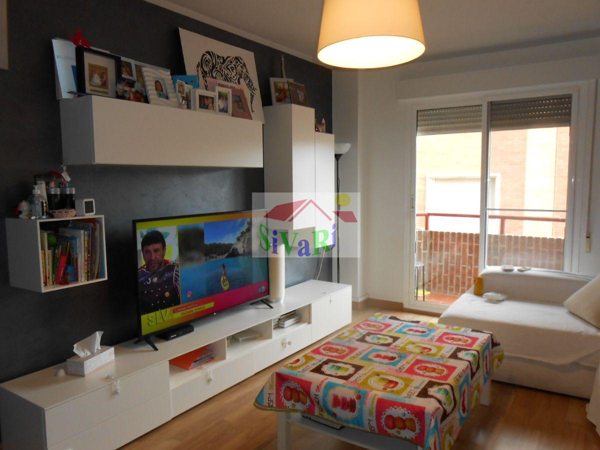 For sale of flat in Abarán