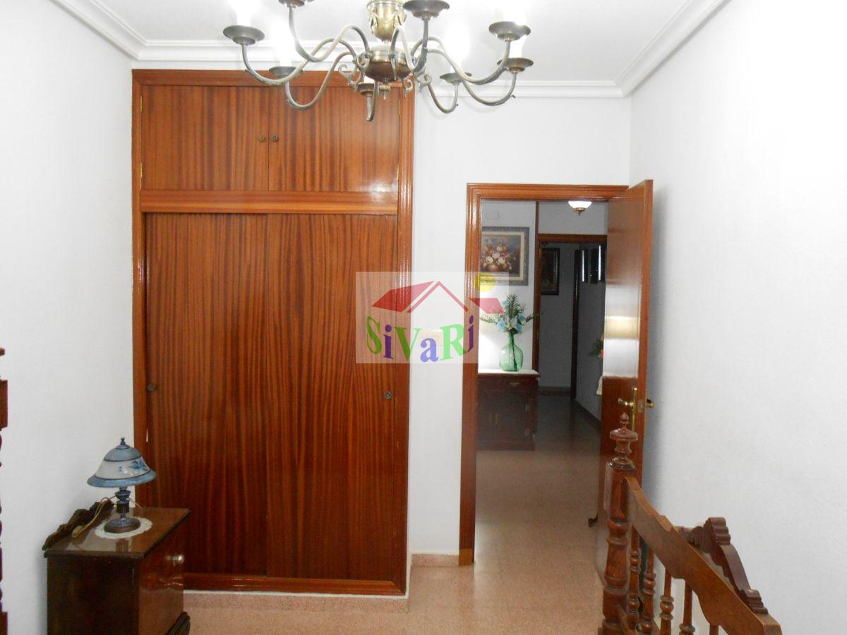 For sale of flat in Abarán