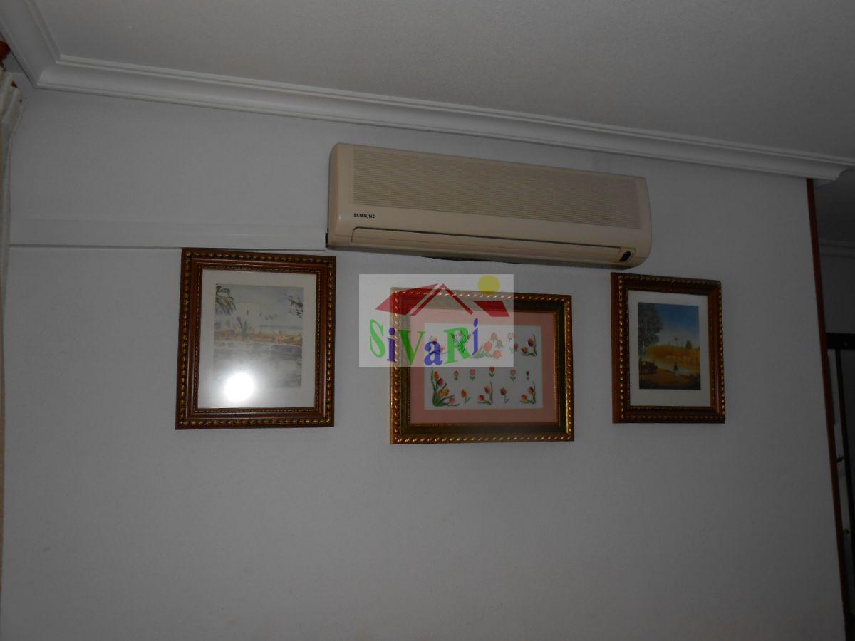 For sale of flat in Abarán